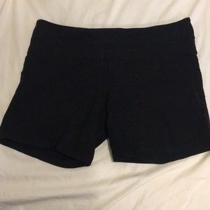 Lululemon black work out shorts